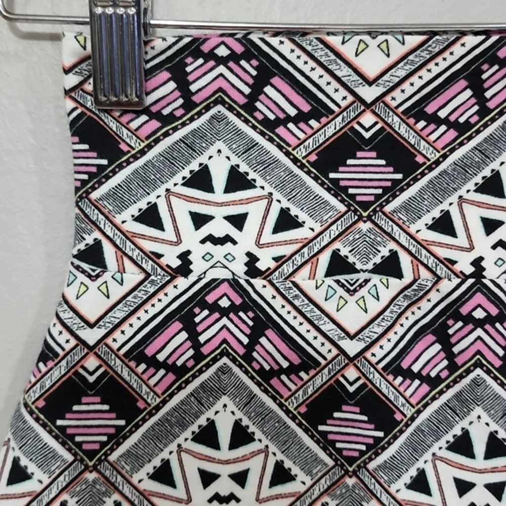 Victoria's Secret PINK Geo‎ Print High Waist Summer Mini Skirt white pink  Sz SP